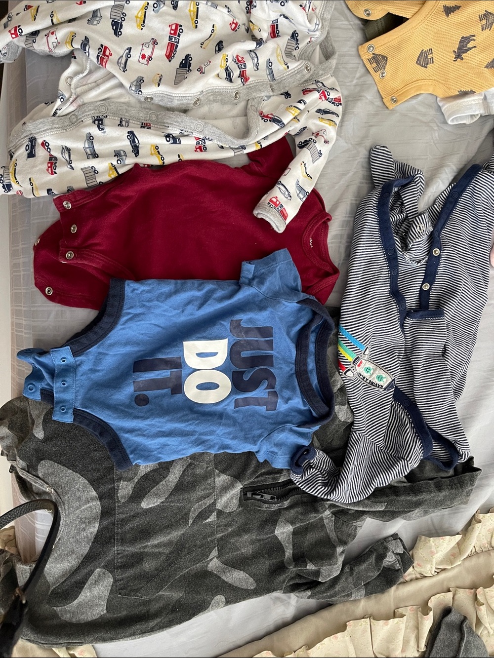 Set of 5 baby items 3 months